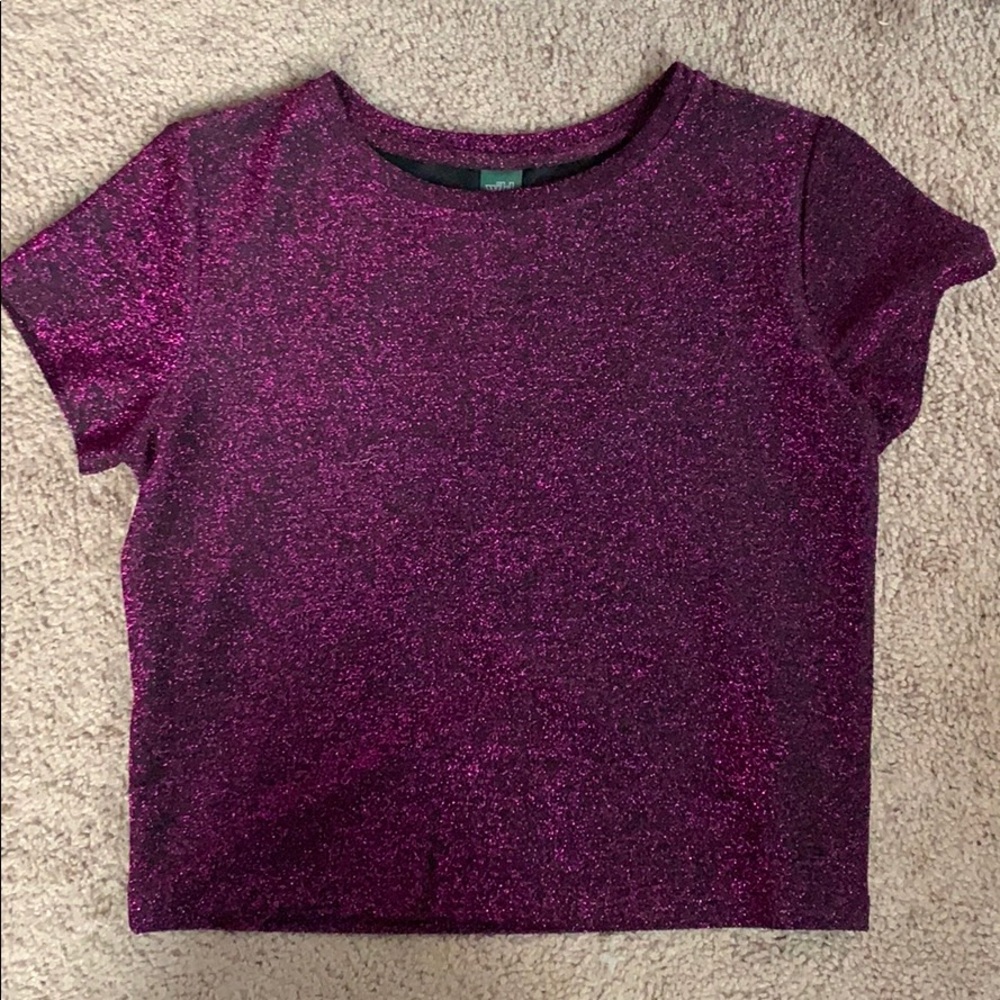 Purple sparkly cropped fitted tee!